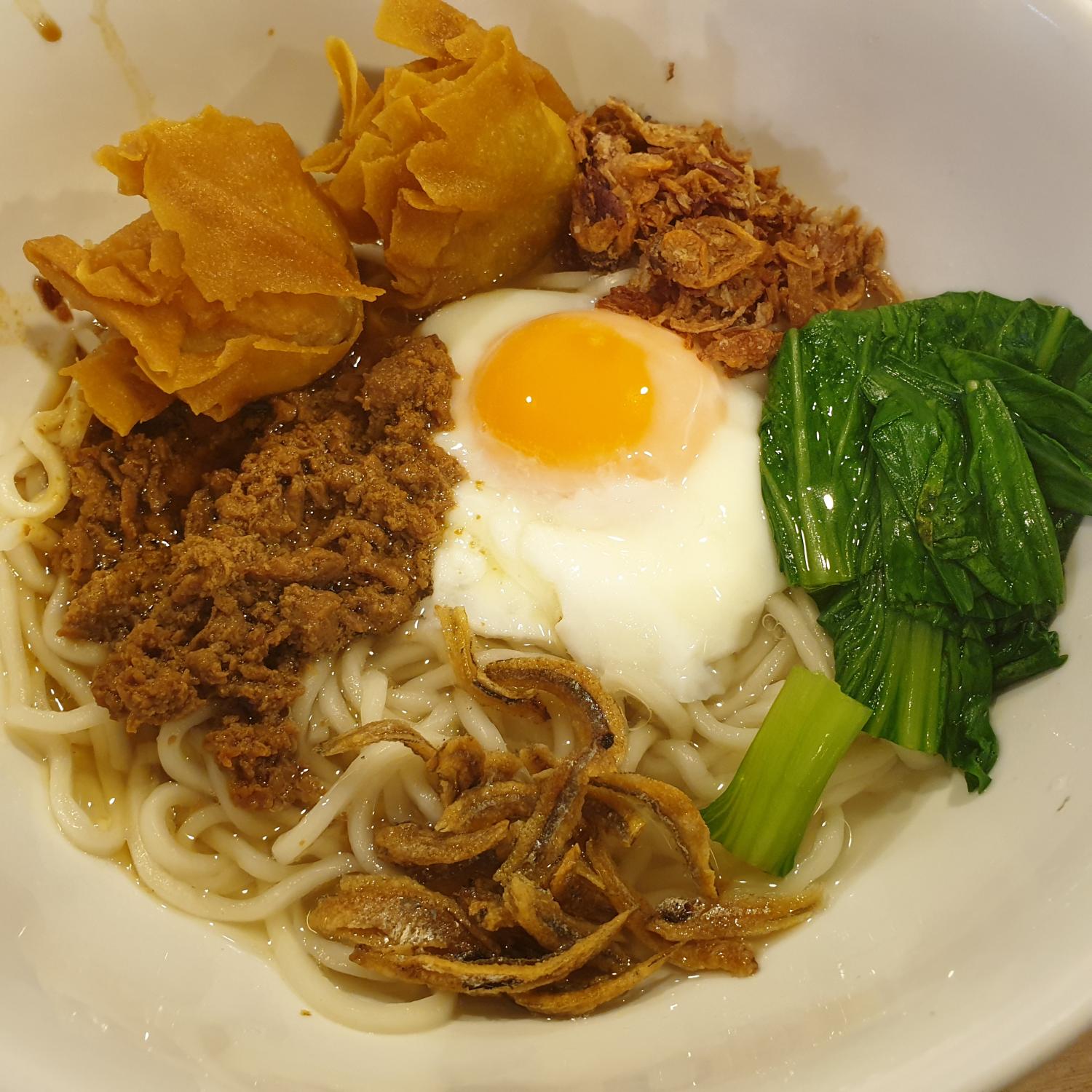 Signature Fry Dumpling Ban Mee