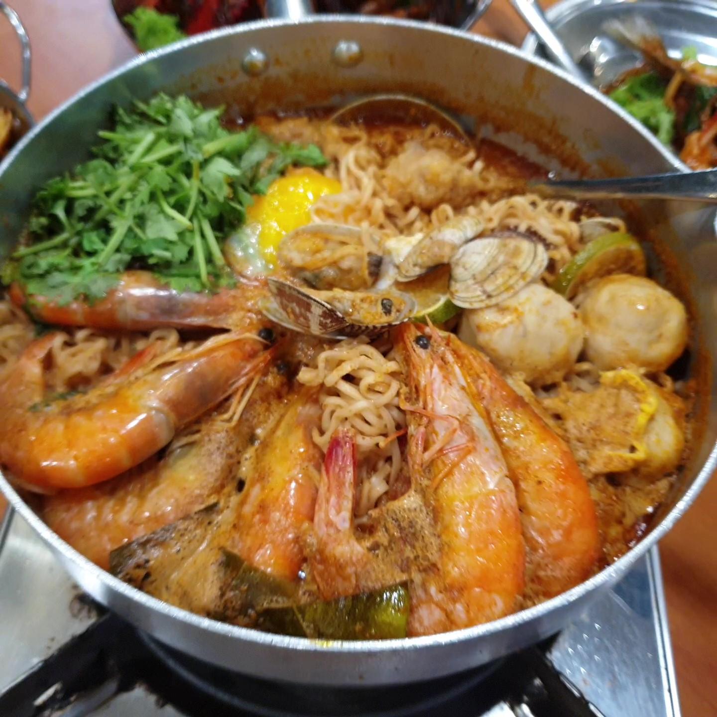Mama Wok