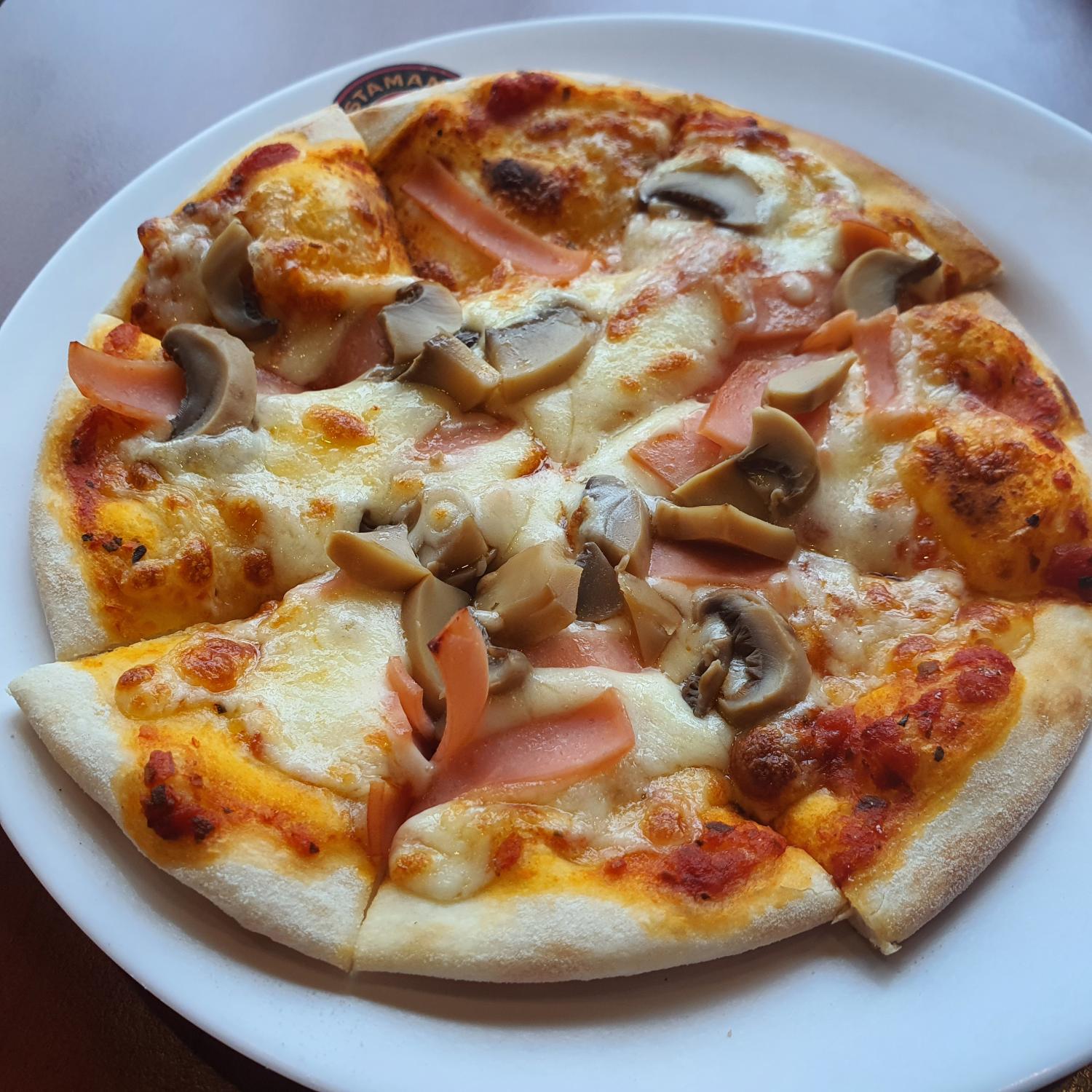 Chicken Ham & Mushroom Pizza