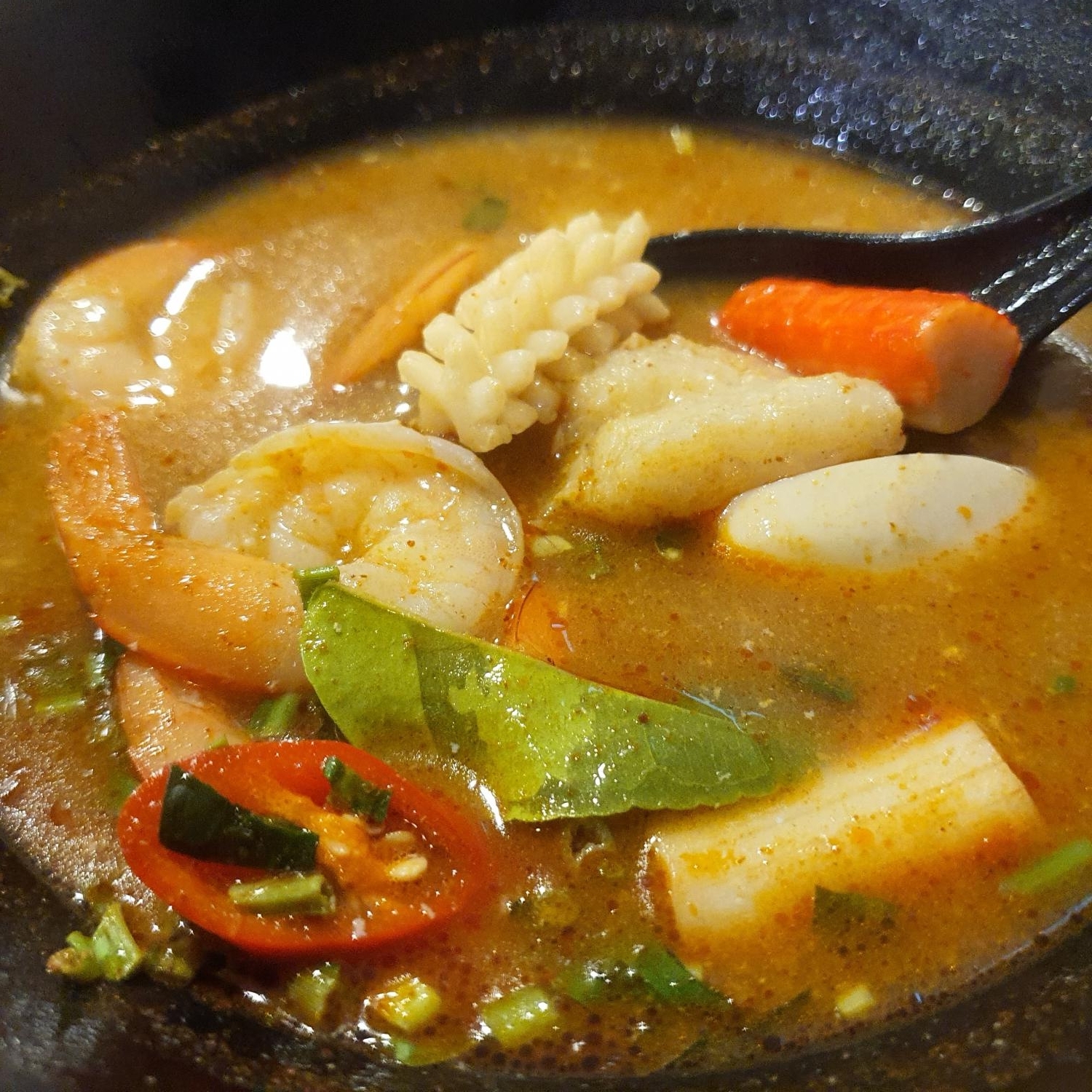 Tom Yum Seafood Carribean at Saap Saap Thai - Halal Tag Singapore