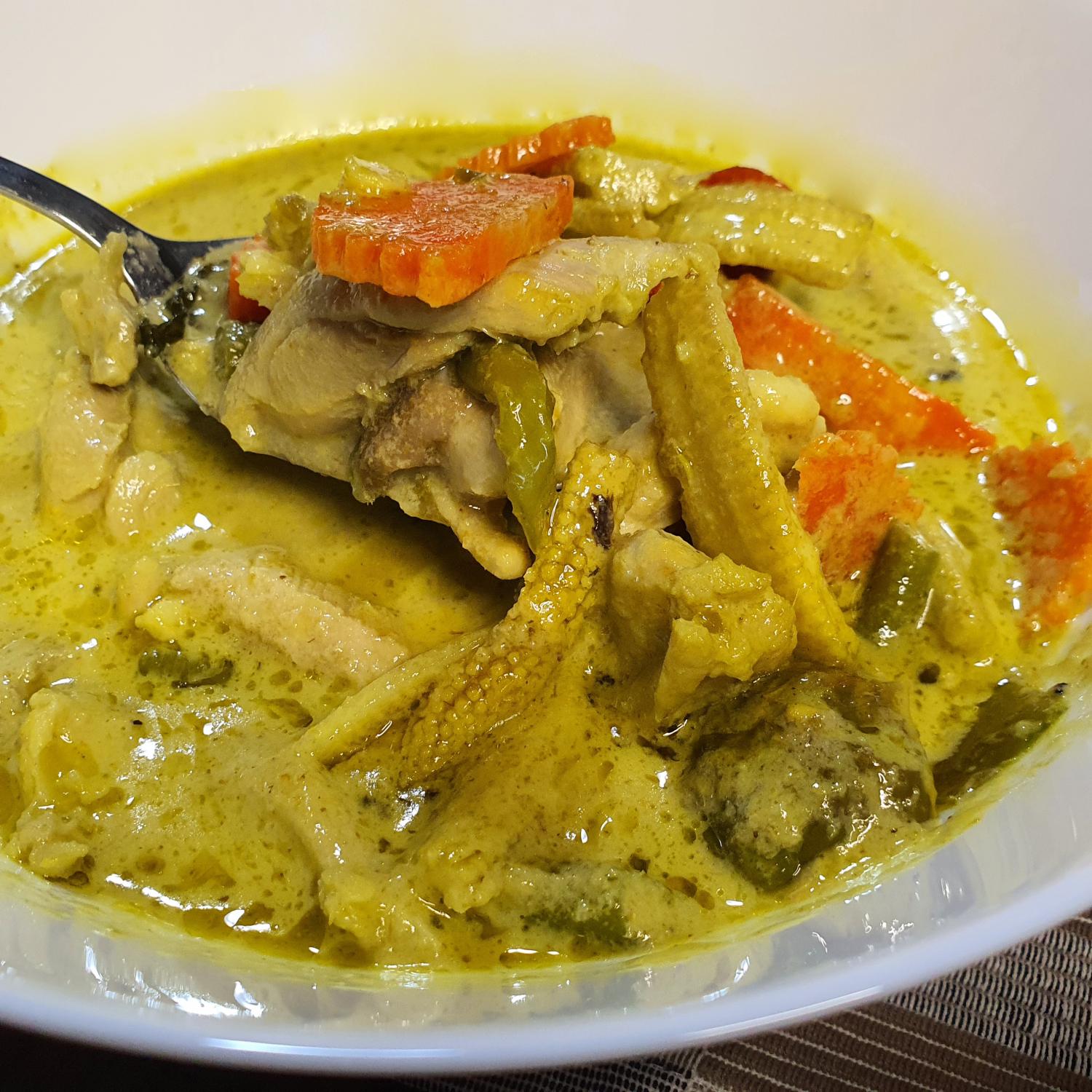 Green Curry Chicken