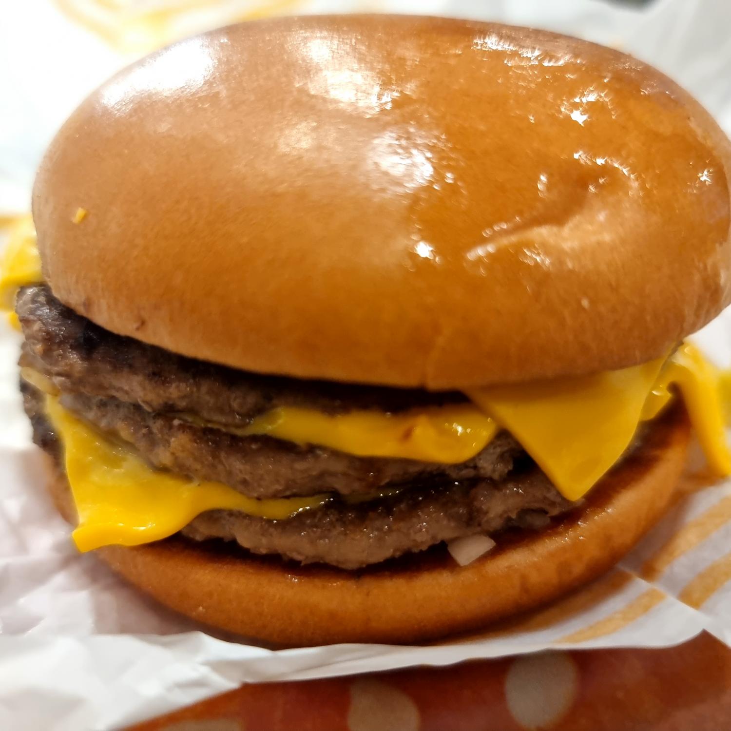 Triple Cheeseburger 