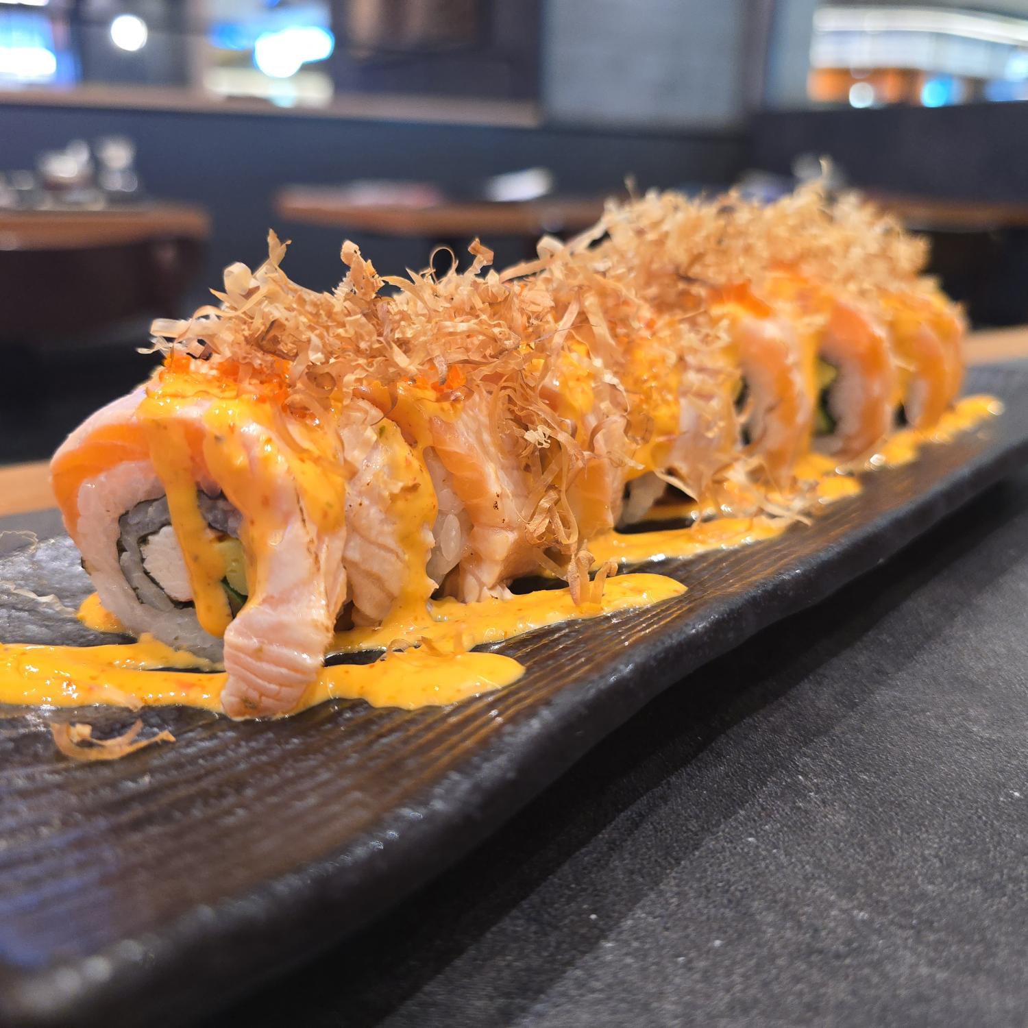 Spicy Salmon Roll