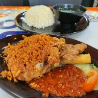 Nasi Ayam Penyet