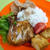 Food at Ayam Penyet No 1