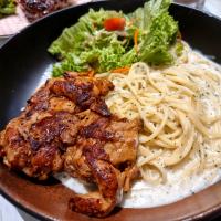 Pasta with Grilled Chicken Chop