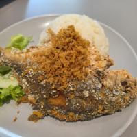 Nasi Ikan Penyet