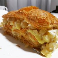 Food at Ritz Apple Strudle